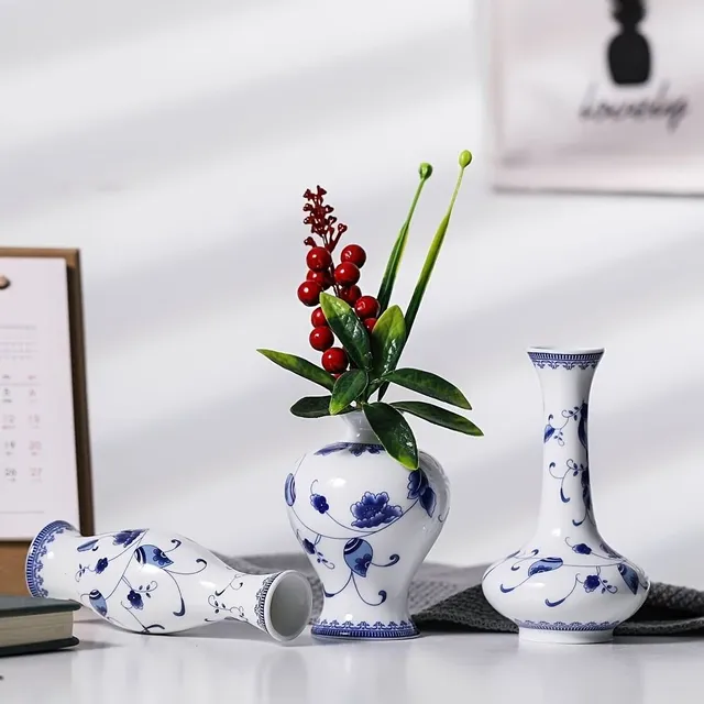 Antiquarian vase style for home desk