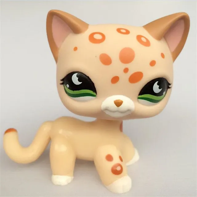 Children's collectible Littlest Pet Shop figurines
