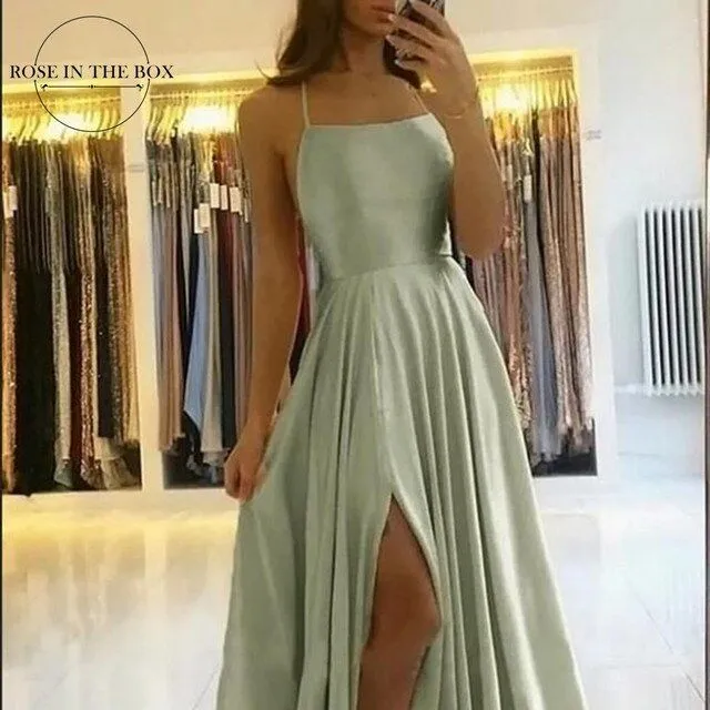 Luxury ball gown with slit Jennica