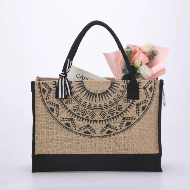 Stylish retro shopping bag made of jute with large capacity and ethnic motif - practical and fashionable supplement for women