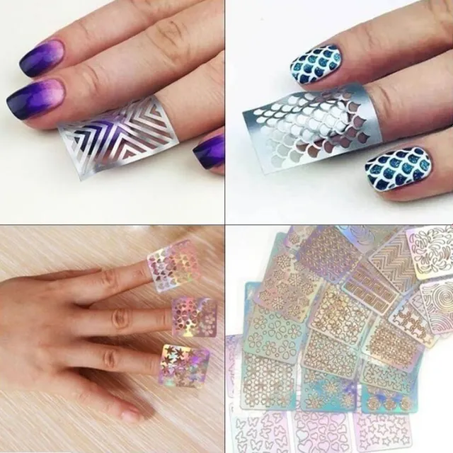 Set of adhesive stickers for nails