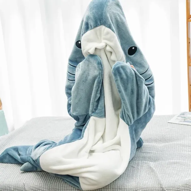 Children's and adult pajamas with shark motif in the form of a sleeping bag and cozy blanket made of high quality material - for sweet dreams and relaxation.