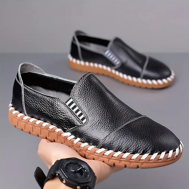 Male fashionable colored blocks slip-on shoes made of beef leather with comfortable anti-slip rubber sole