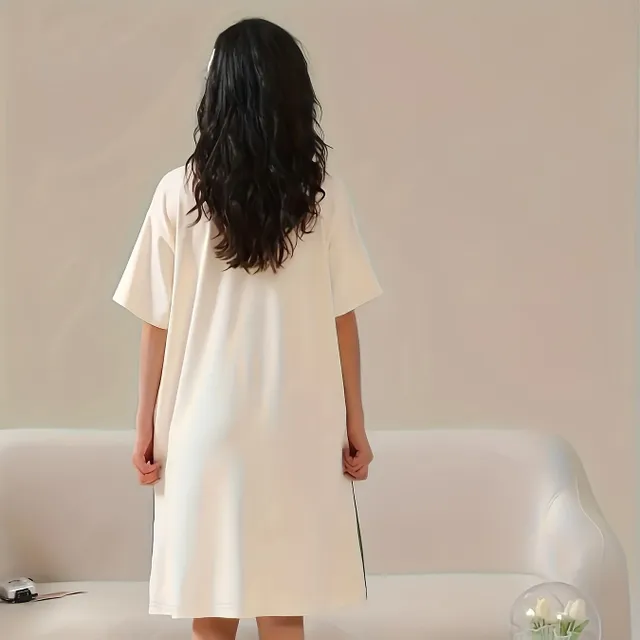 Charmante chemise de nuit avec des lapins - ample et respirante pour un sommeil paisible