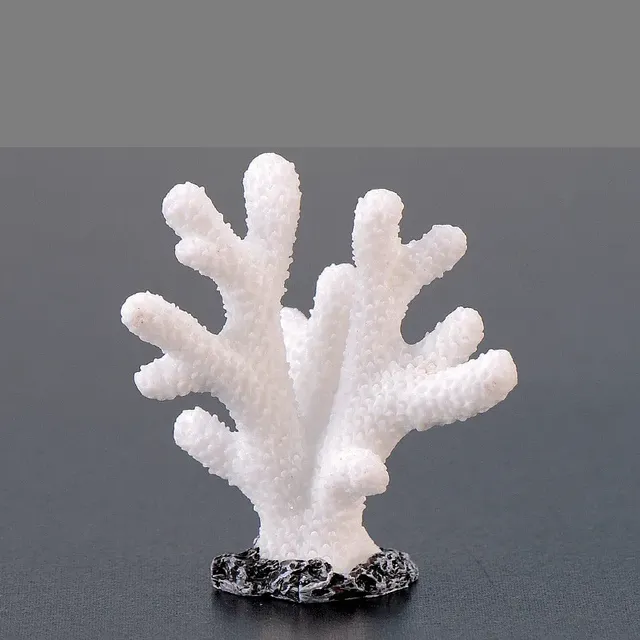 Miniature artificial corals and starfish of resin for decoration of aquariums