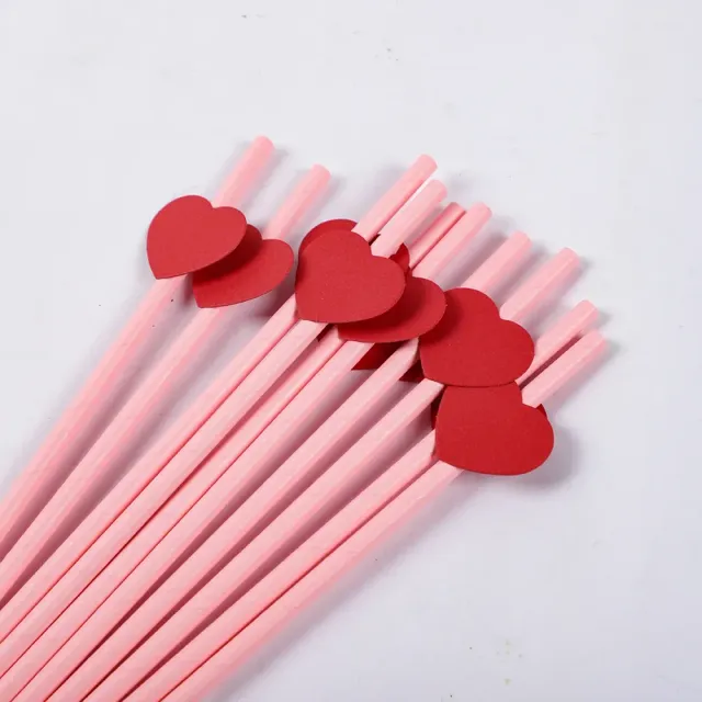 20 pieces of Valentine's Day paper parties straws decorated with hearts