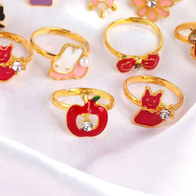 Set of children's rings