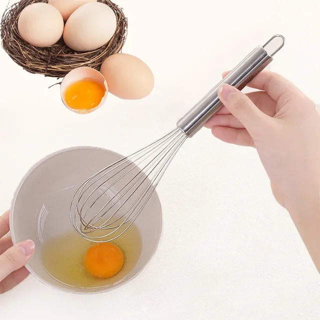 Hand-held stainless steel egg whipped creamer