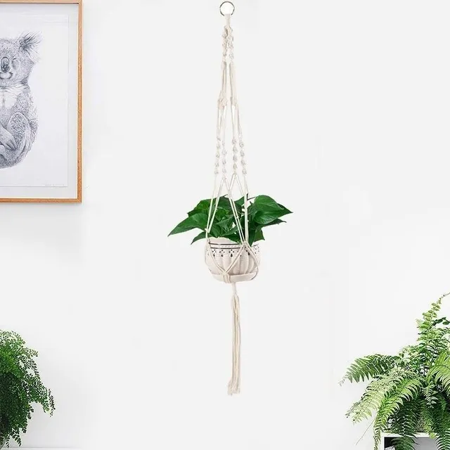 Macramé curtain for pot