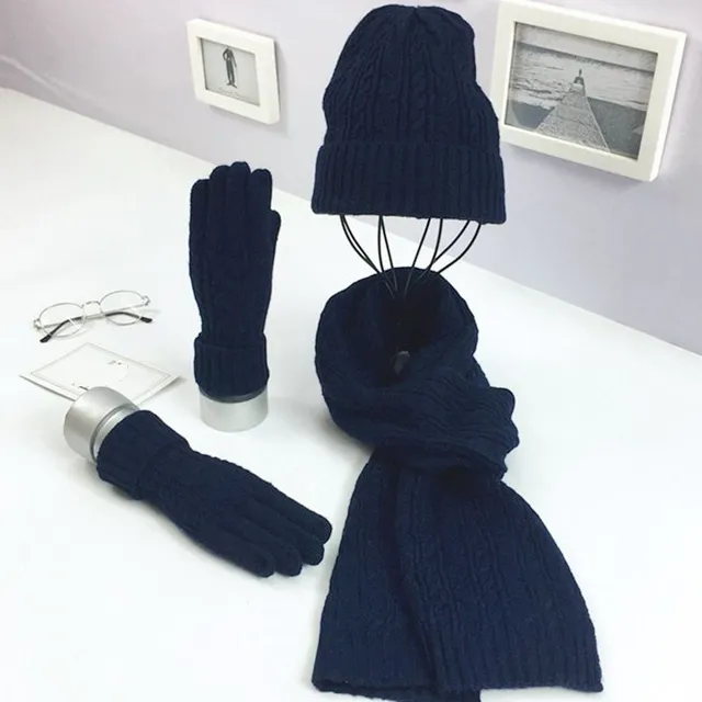 Women's winter hat and scarf set with gloves