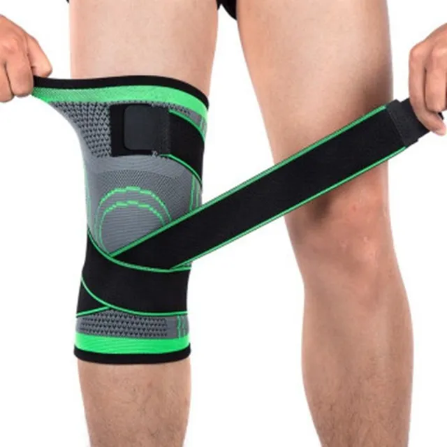 Protective sports bandage for knees