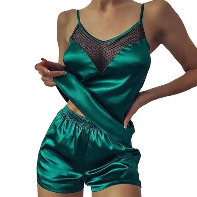 Pijama sexy din satin pentru femei