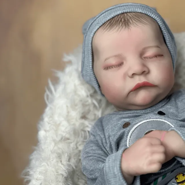 Ručne vyrobená realistická znovuzrodená bábika - chlapec 45 cm mäkký silikón
