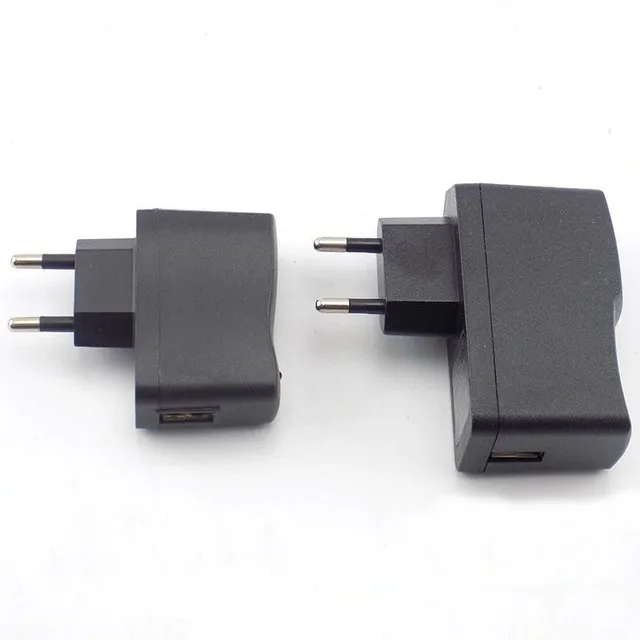 USB hálózati töltőadapter K709