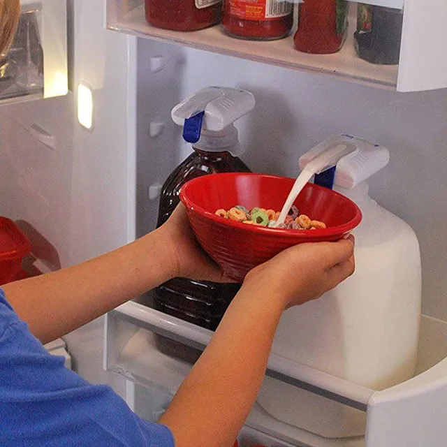 Automatic beverage dispenser