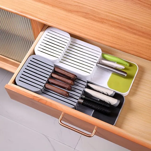 Organizer to drawer with 9 knife slots - for safe and clear storage in the kitchen