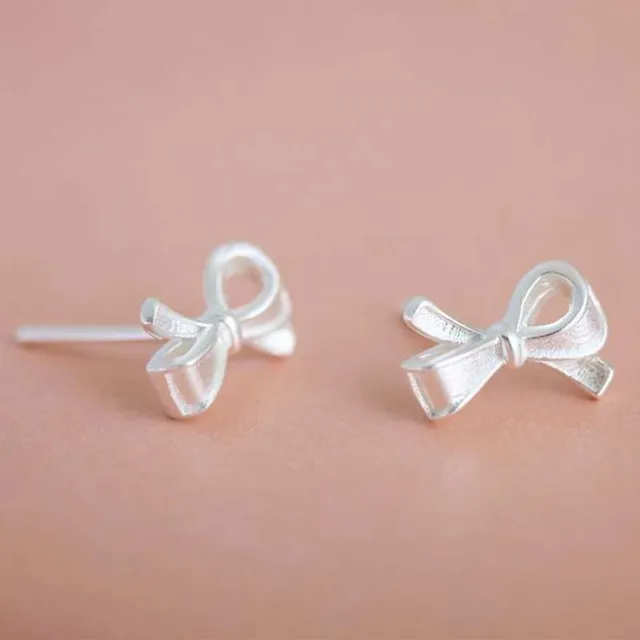 Fine ladies earrings