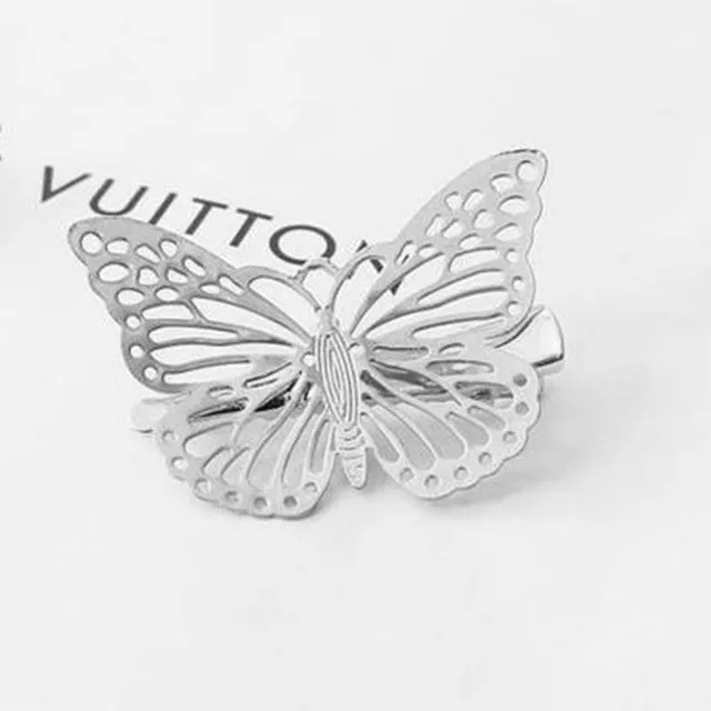 Beautiful hair clip with butterfly motif