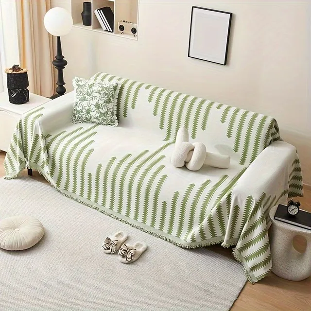 Universal year-round bedspread with hair on sofa against scratching animals, dirty and unslippery