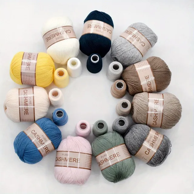 Beautiful 98% cashmere yarn for hand knitting and crochet - soft and suitable for machines - ball for scarves, sweaters and more