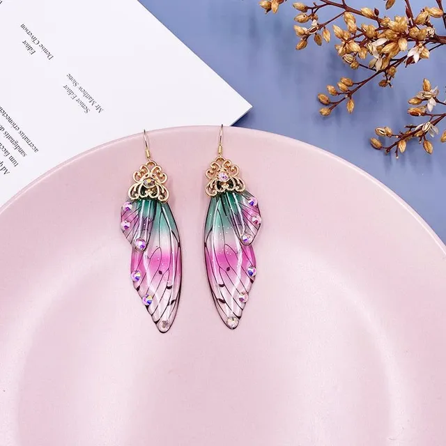 Earrings with fairy-tale wings