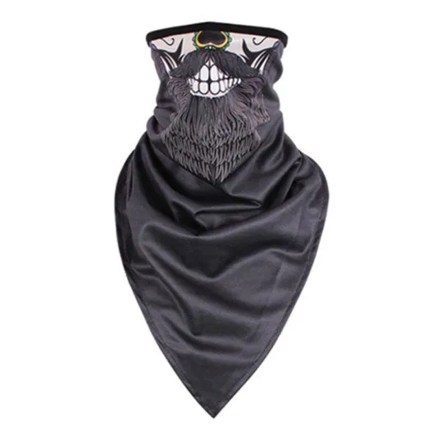 Moto scarf on the neck Tunnel