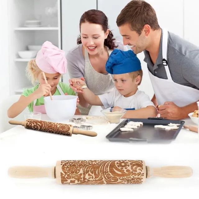 Wooden dough roller with decorative pattern