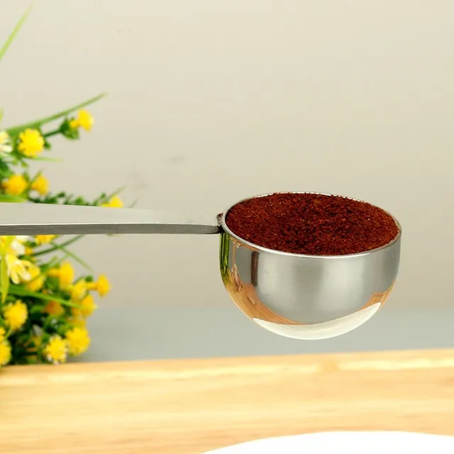 Coffee measuring cup with stainless steel funnel