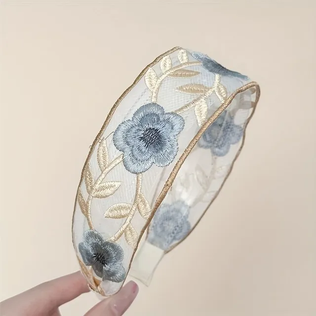 Elegant floral headband made of premium fabric with vintage breath for women