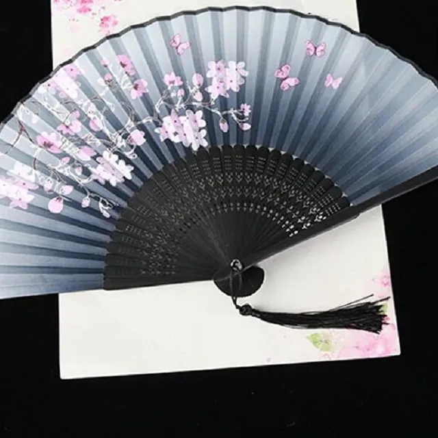 Japanese fan with floral motif