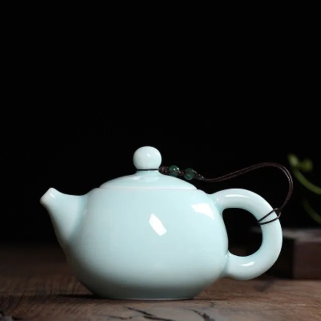 Porcelain teapot C135