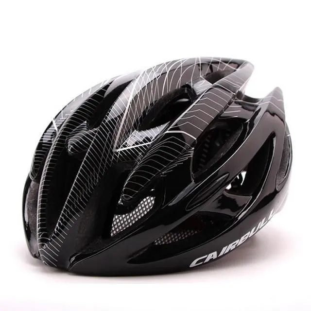 Ultralight cycling helmet