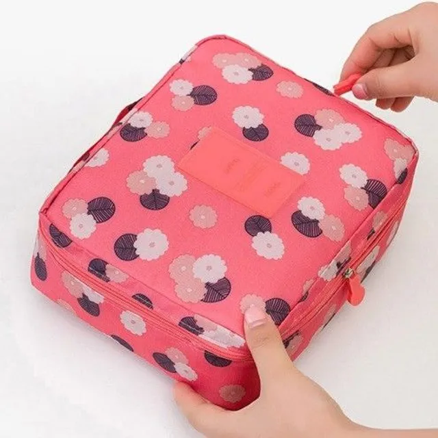 Cosmetic bag J3547