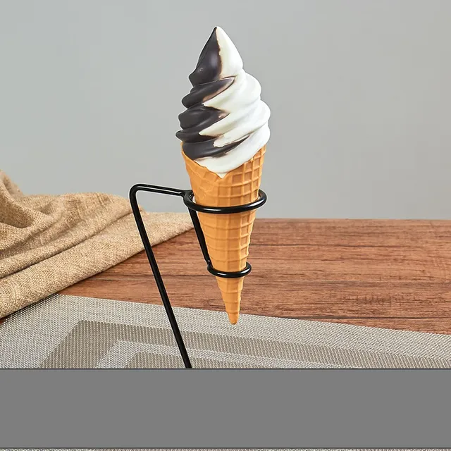 Simulated shining DIY ice cream cone made of plastic