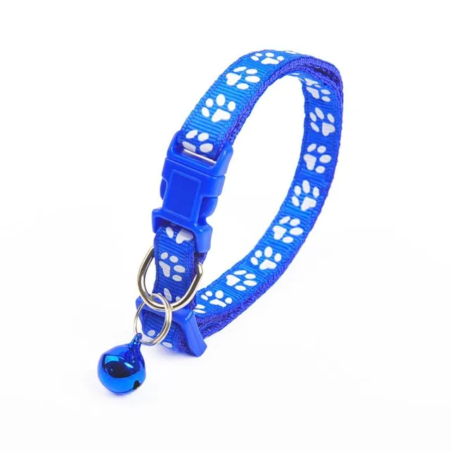 Coloured collar with bell for cats