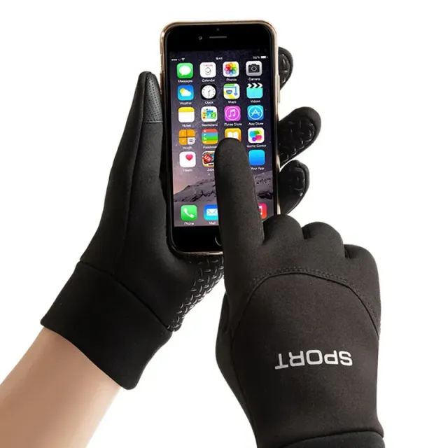 Universal winter gloves with touch screen