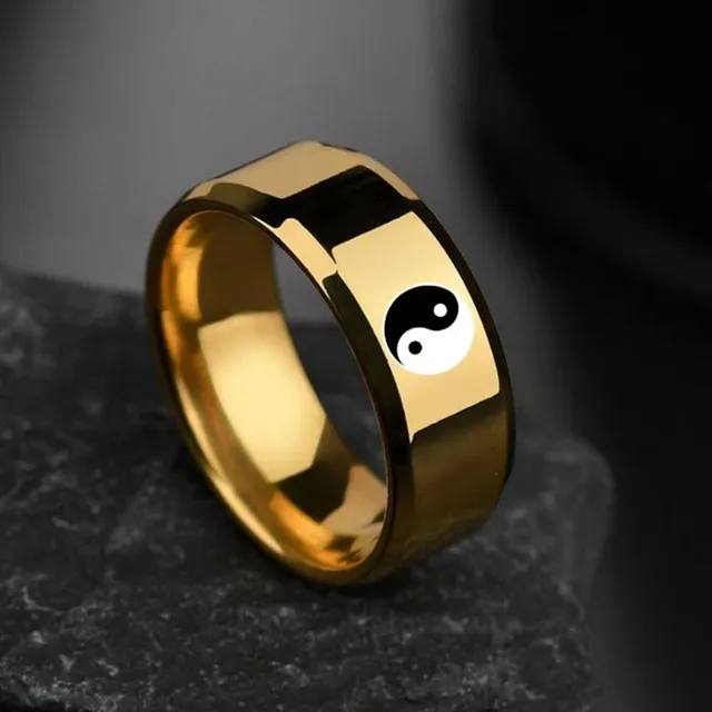 Men's ring with Yin Yang ornament