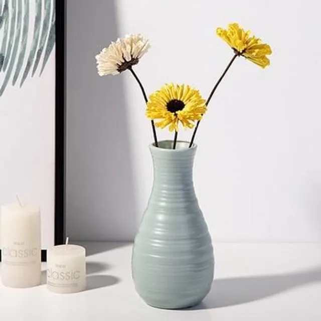 Colourful vase in Norwegian style