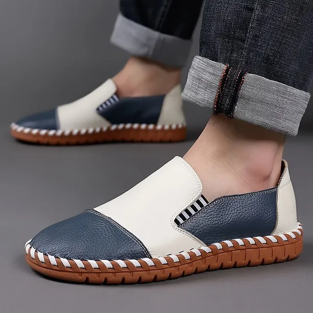 Male fashionable colored blocks slip-on shoes made of beef leather with comfortable anti-slip rubber sole