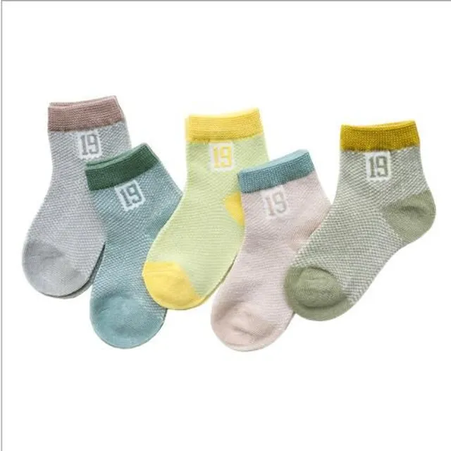 Baby socks with animals