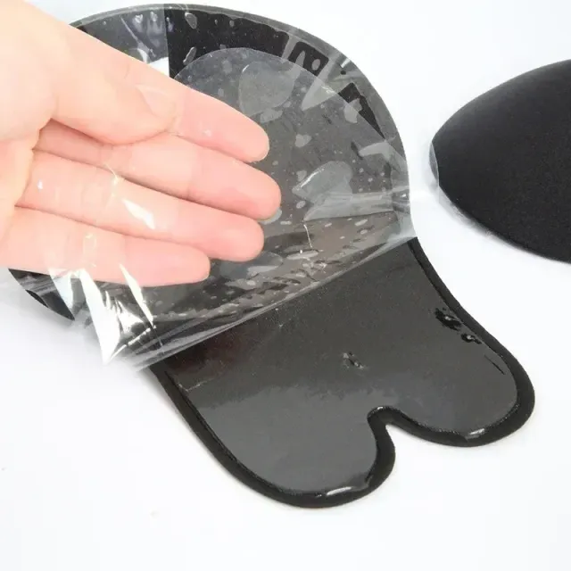 Reusable invisible self-adhesive silicone bra