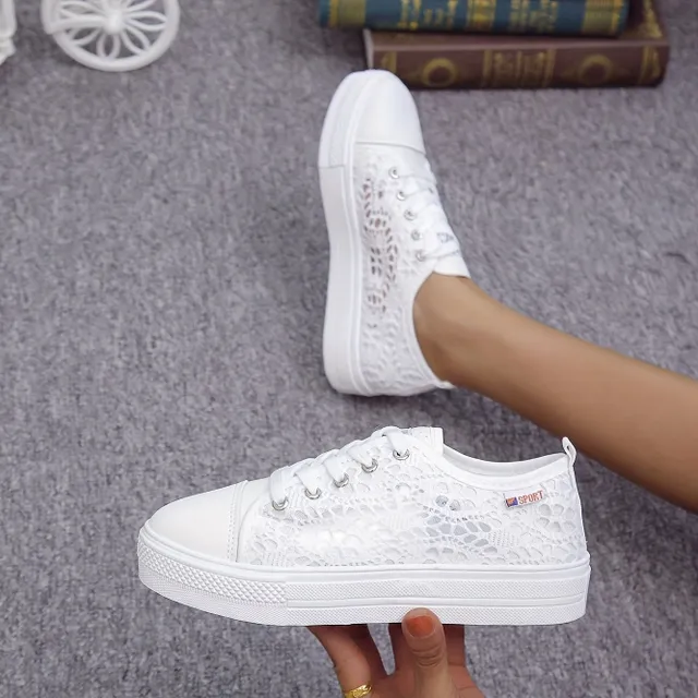 Women's platform sneakers with lace lining, round tip, low skate shoes, leisure shoes