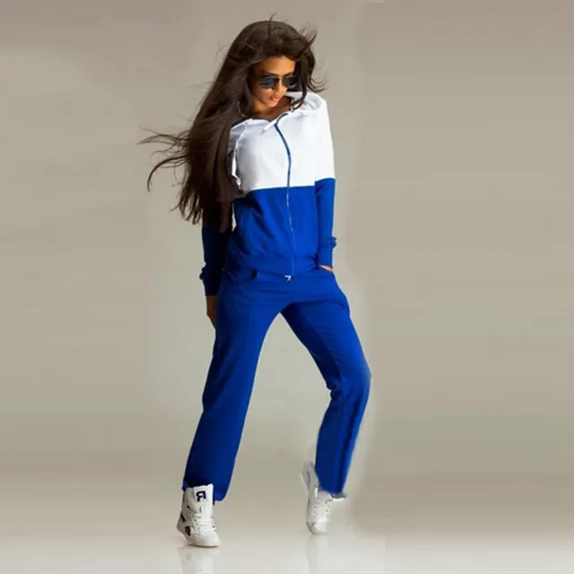 Women's casual tracksuit