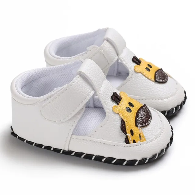 Children's slippers with giraffe