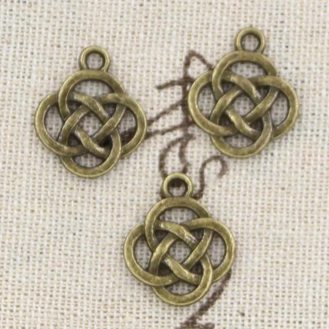 Set de 20 pandantive 'Talismanul nodului irlandez' (culoare bronz antichizat și argintie) pentru confecționarea bijuteriilor