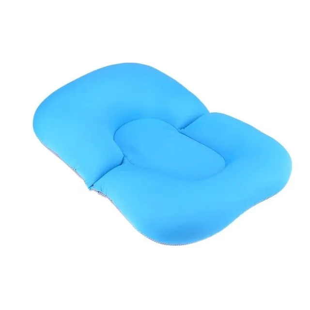 Inflatable baby pillow for Sharie bath 1