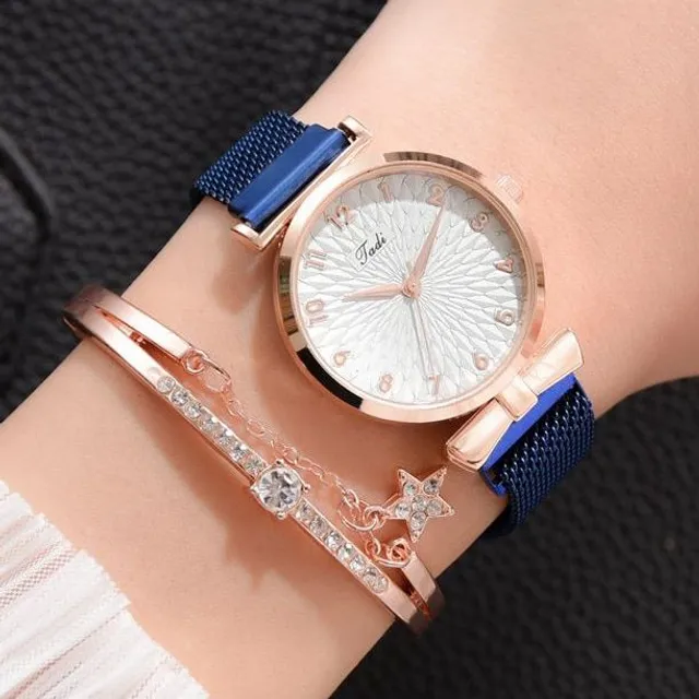 Dámské náramkové hodinky s elegantním vzorem