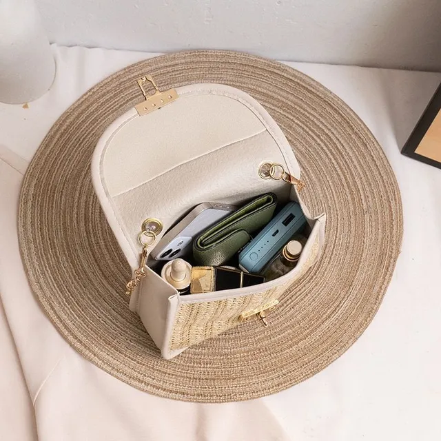 Women's fashion straw handbag with pearl tab Aryanna