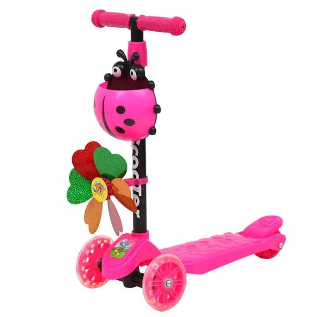 Adjustable children's scooter with ladybug