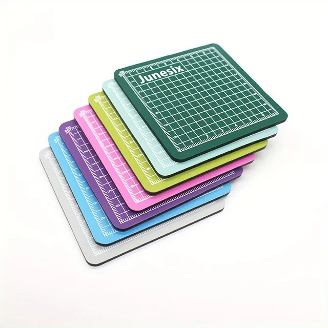 Mini cutting pad for creative creation